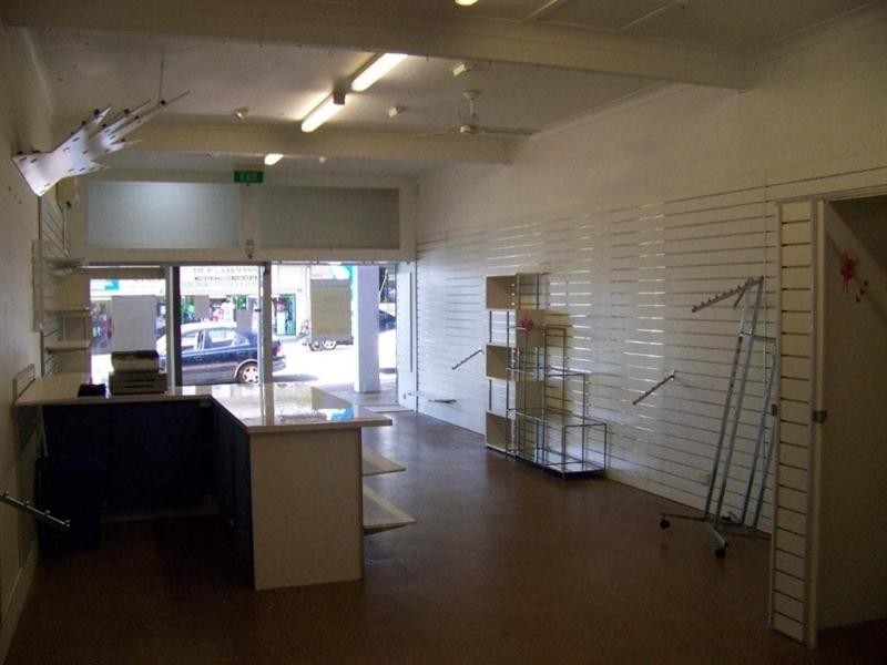 2/18 Bulcock Street, Caloundra QLD 4551