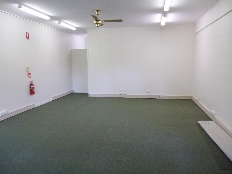 2/43 Maple Street, Maleny QLD 4552