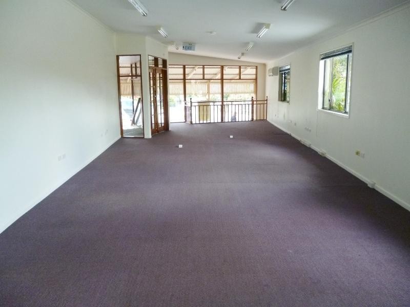 1/5 Maple Street, Maleny QLD 4552