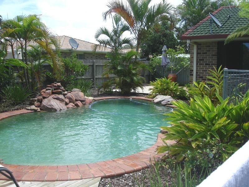 4 Freesia Close, Currimundi QLD 4551