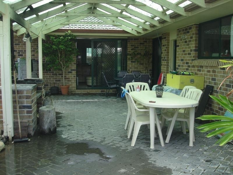 4 Freesia Close, Currimundi QLD 4551