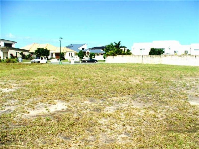 13 Francis Court, Pelican Waters QLD 4551