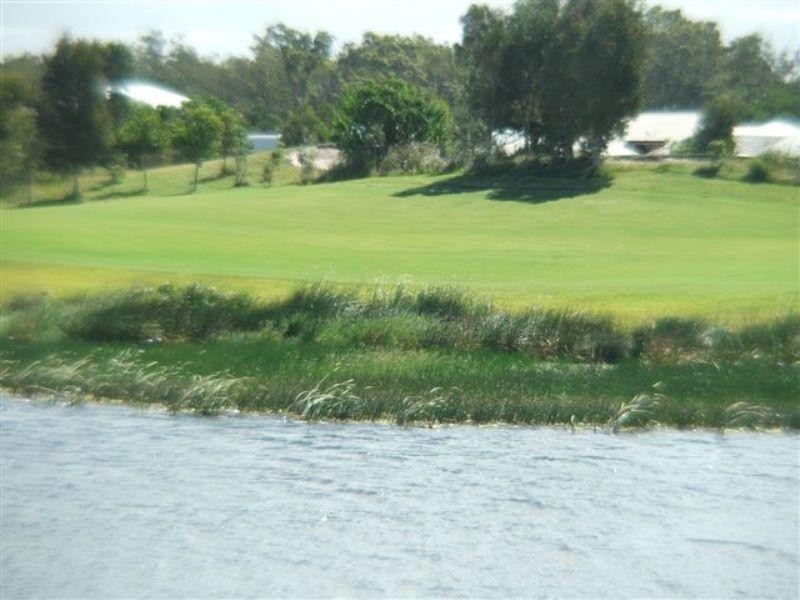 13 Francis Court, Pelican Waters QLD 4551