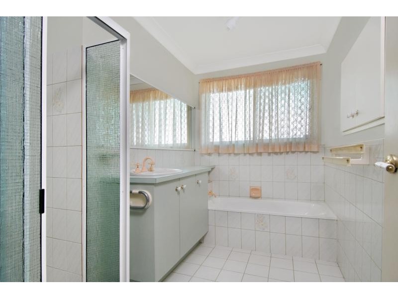 11 Langura Street, Warana QLD 4575