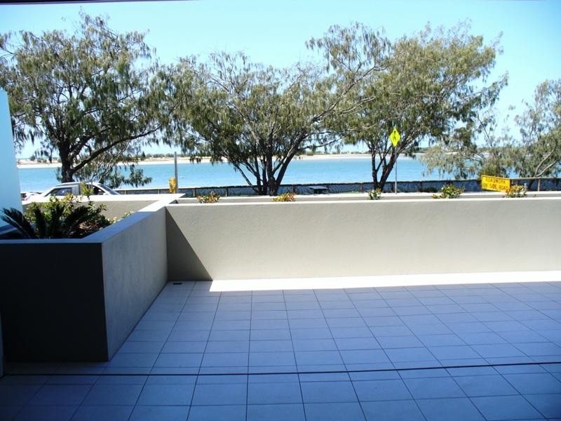 2 Rovea, Oxley Street, Golden Beach QLD 4551