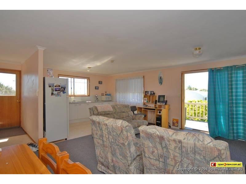 19 Coonowrin Street, Dicky Beach QLD 4551