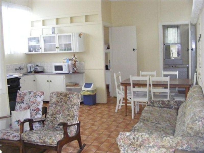 2 Henzell Street, Dicky Beach QLD 4551