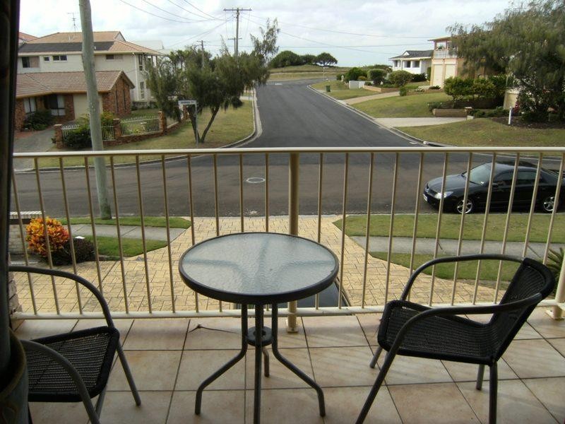 2/22 Yaringa Avenue, Buddina QLD 4575