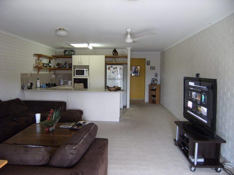 2/22 Yaringa Avenue, Buddina QLD 4575