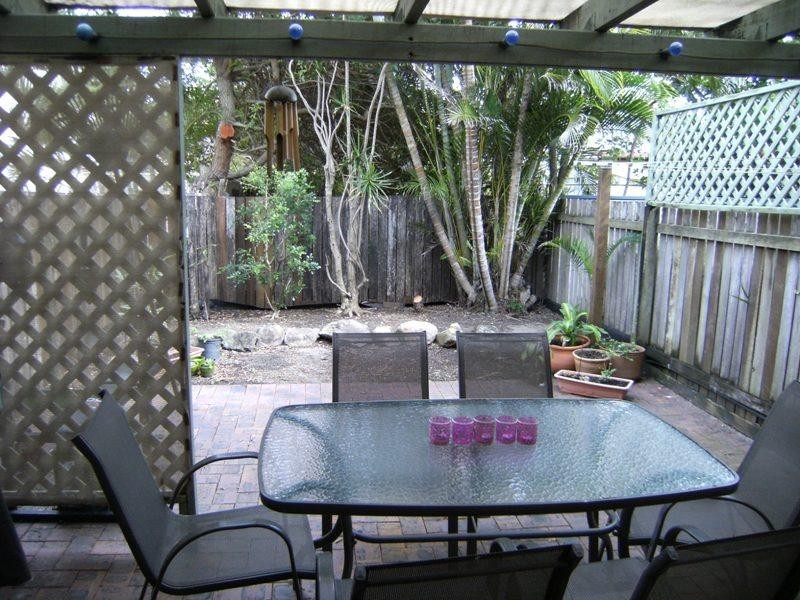 2/22 Yaringa Avenue, Buddina QLD 4575