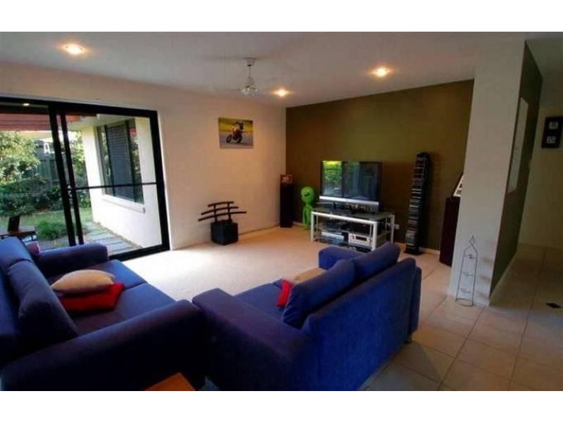 6 Wisteria Place, Currimundi QLD 4551