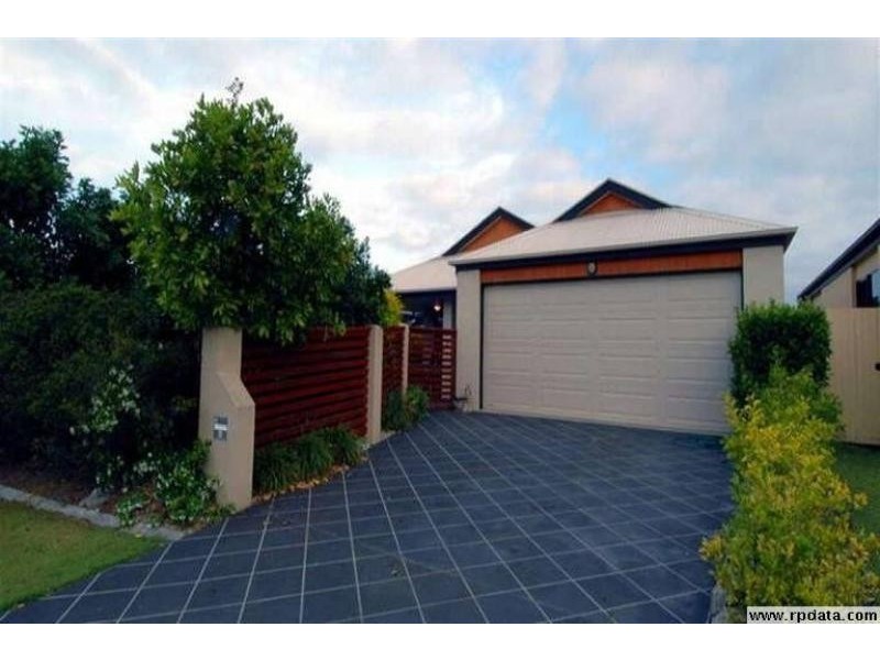 6 Wisteria Place, Currimundi QLD 4551