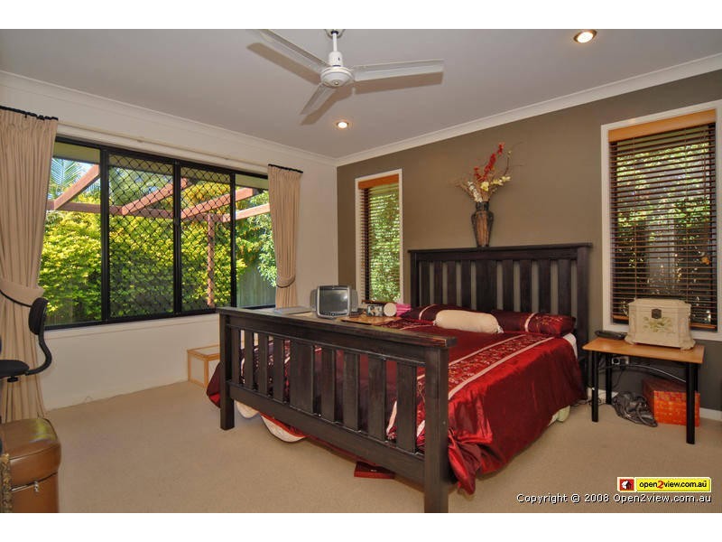 6 Wisteria Place, Currimundi QLD 4551