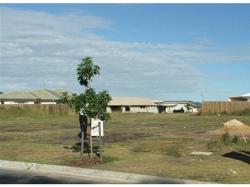 17 Tuckeroo Drive, Meridan Plains QLD 4551