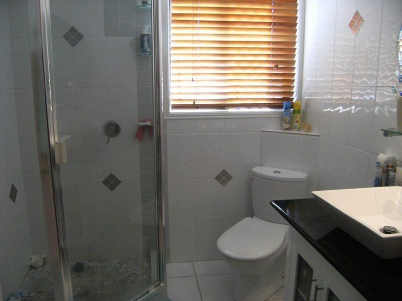 8 Culla Culla Street, Battery Hill QLD 4551