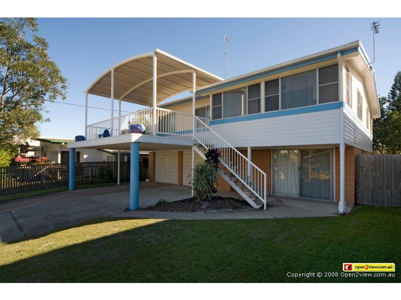 32 Taylor Avenue, Golden Beach QLD 4551