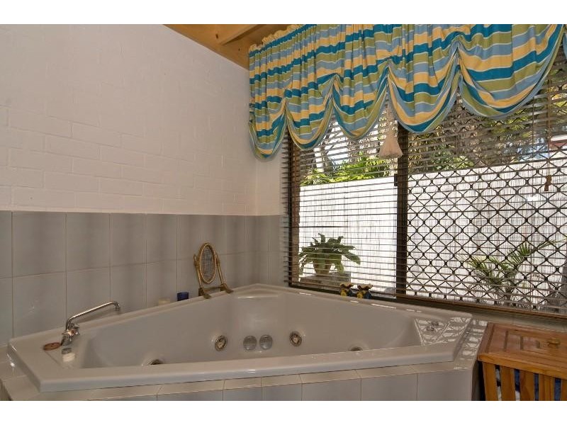 75 Piringa Street, Wurtulla QLD 4575