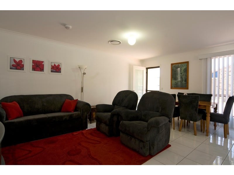 3/12 Robe Street, Currimundi QLD 4551