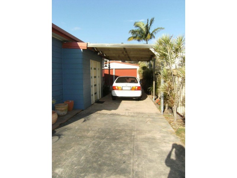 665 Nicklin Way, Wurtulla QLD 4575