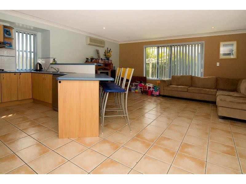 22 Traill Crescent, Currimundi QLD 4551