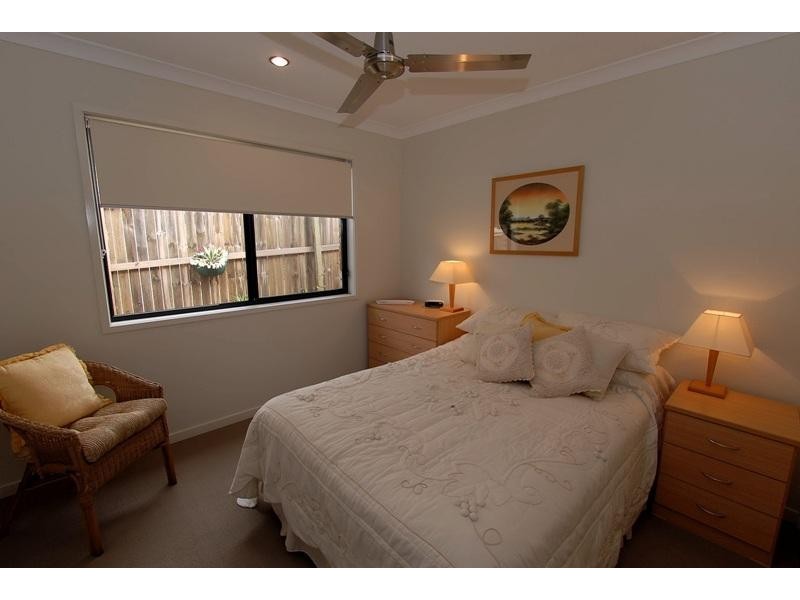 11 Greensboro Place, Little Mountain QLD 4551