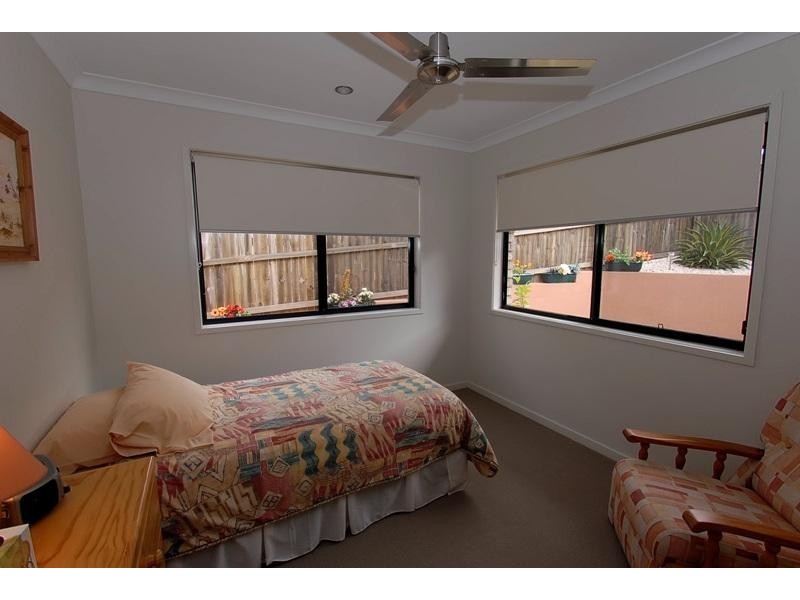 11 Greensboro Place, Little Mountain QLD 4551