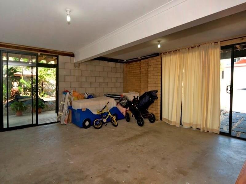 27 William Street, Moffat Beach QLD 4551