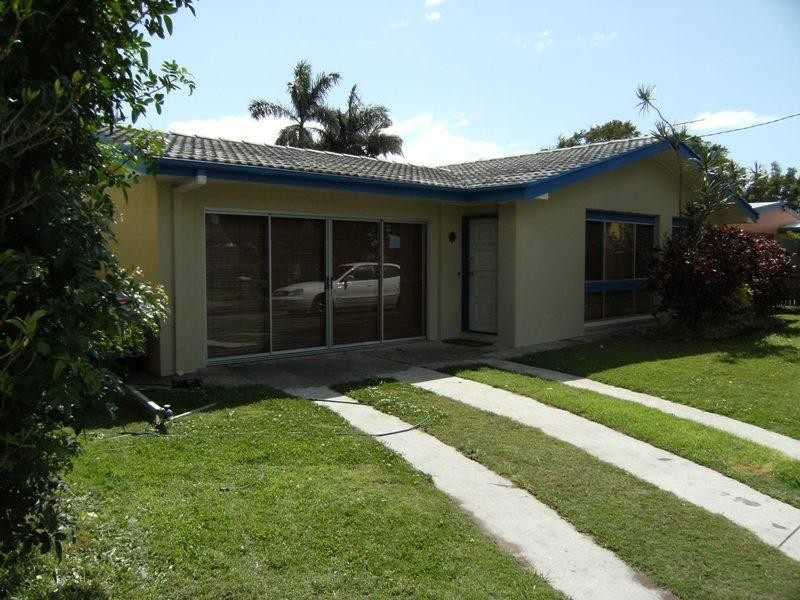 19 Curbarra Street, Buddina QLD 4575