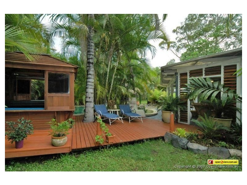 7 Brolga Court, Little Mountain QLD 4551