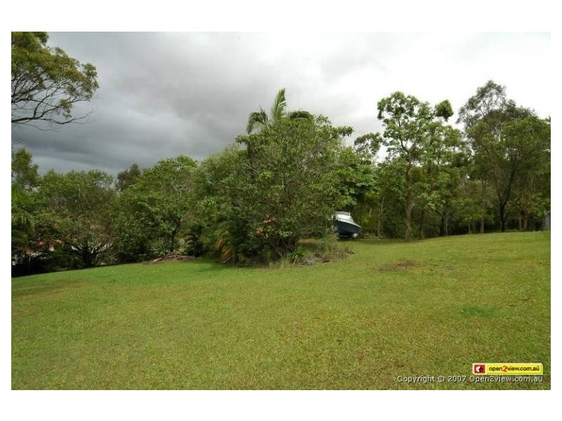 7 Brolga Court, Little Mountain QLD 4551