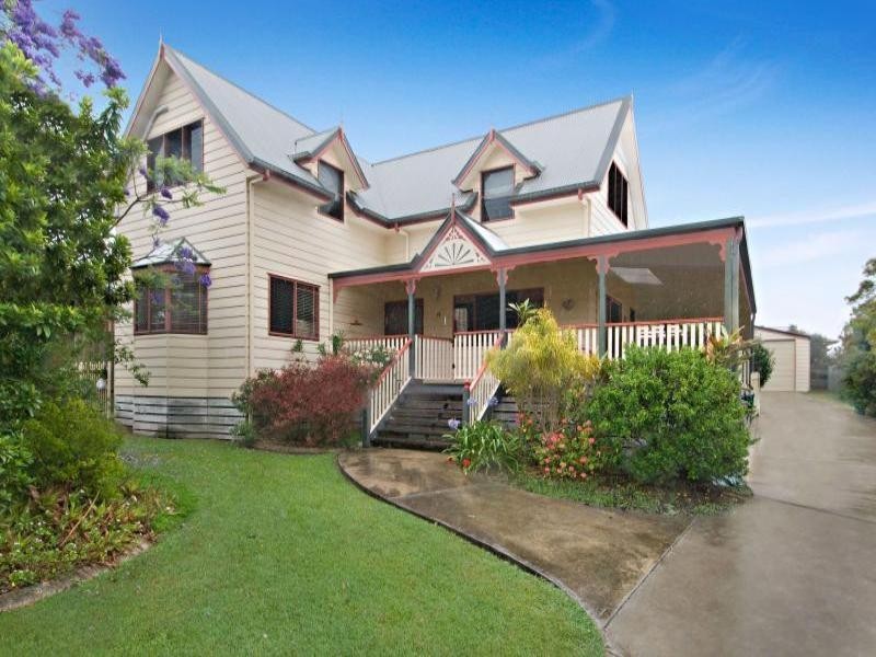 18 Parklands Boulevard, Little Mountain QLD 4551
