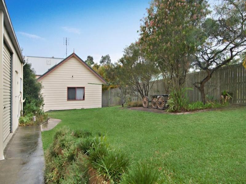 18 Parklands Boulevard, Little Mountain QLD 4551