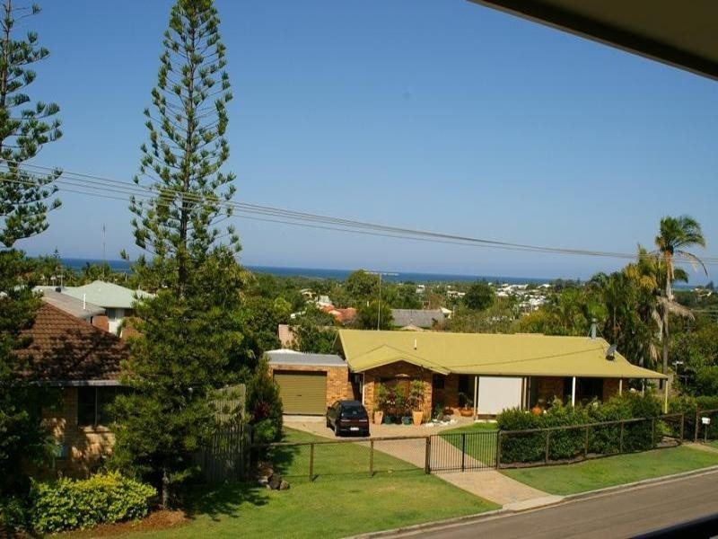 35 Culla Culla Street, Battery Hill QLD 4551