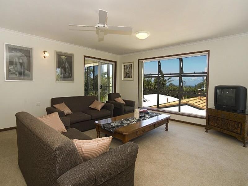 11 Queen Street, Moffat Beach QLD 4551