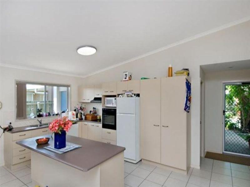 10 Brushwood Street, Currimundi QLD 4551