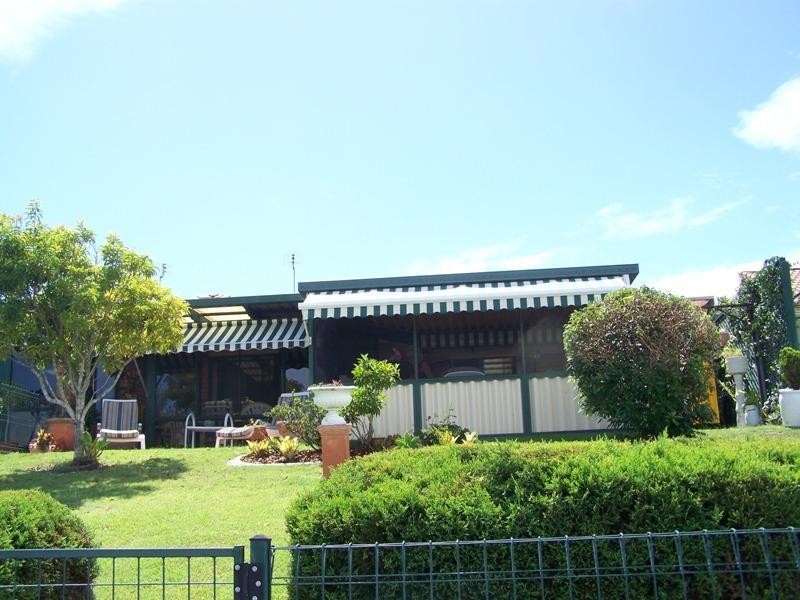 203/4 The Palms Melody Court, Warana QLD 4575