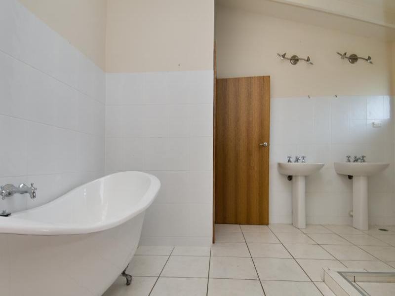 17 Coraki Street, Battery Hill QLD 4551