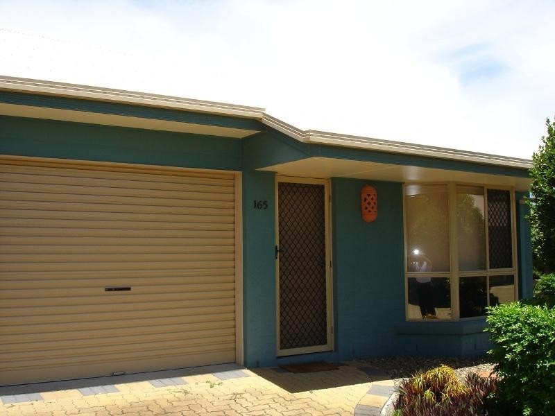 165/40 Lakeside Crescent, Currimundi QLD 4551