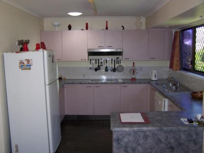 98 Oceanic Drive, Warana QLD 4575