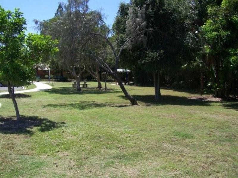 98 Oceanic Drive, Warana QLD 4575