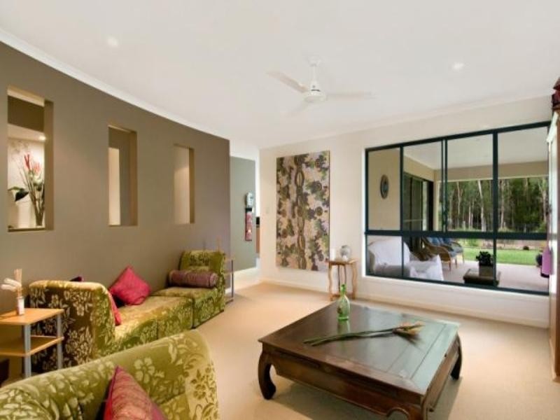 8 Geebung Court, Meridan Plains QLD 4551