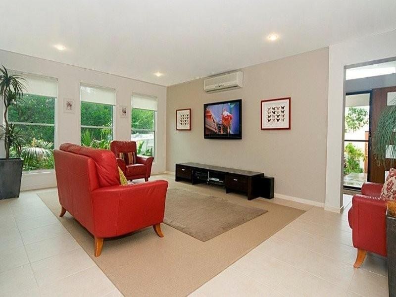 10 Cadagi Street, Meridan Plains QLD 4551