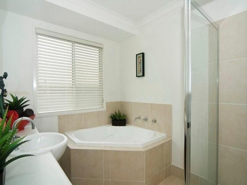 10 Cadagi Street, Meridan Plains QLD 4551