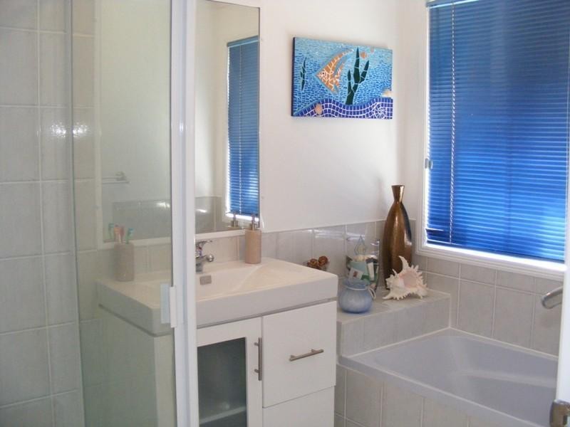 7 St James Court, Little Mountain QLD 4551