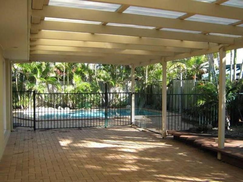 6 Driftwood Court, Bokarina QLD 4575