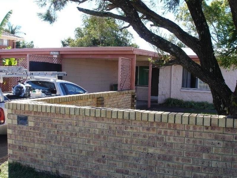 1 & 2/743 Nicklin Way, Currimundi QLD 4551
