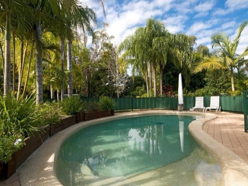 6 Koala Court, Little Mountain QLD 4551