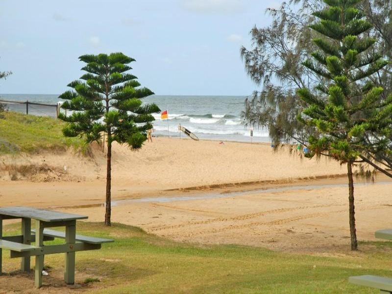 7 Bray Street, Dicky Beach QLD 4551