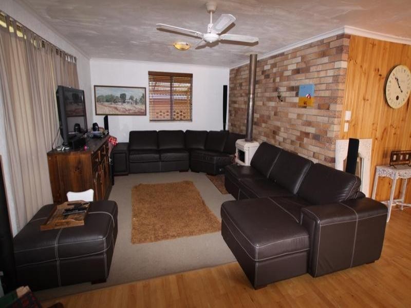 7 Bray Street, Dicky Beach QLD 4551
