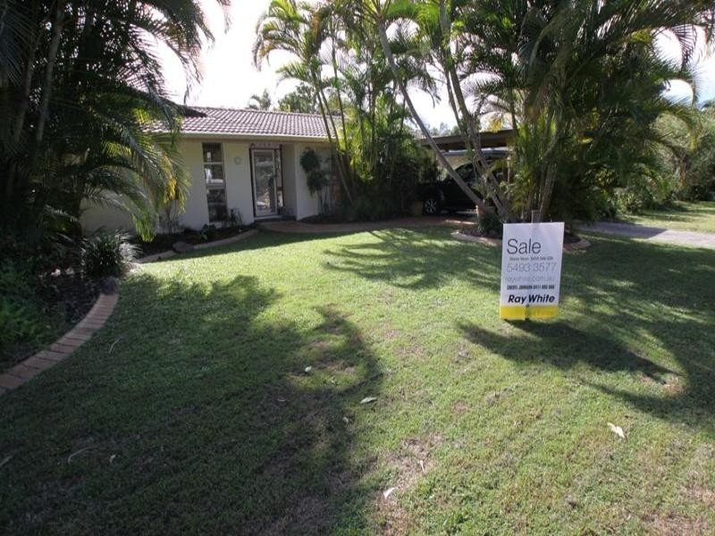 7 Bray Street, Dicky Beach QLD 4551